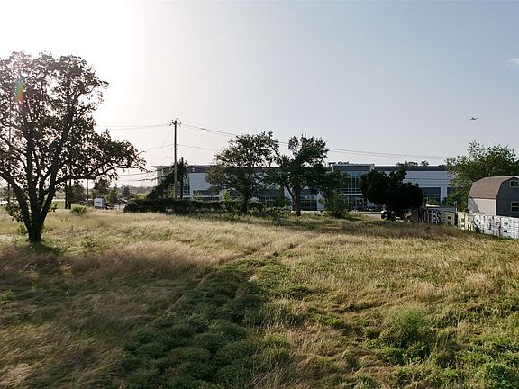 2nd image of 0 Bastrop Hwy