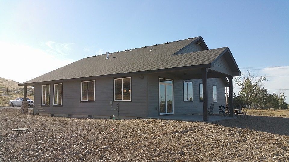 2nd image of 37504 E Ridgecrest Dr NE