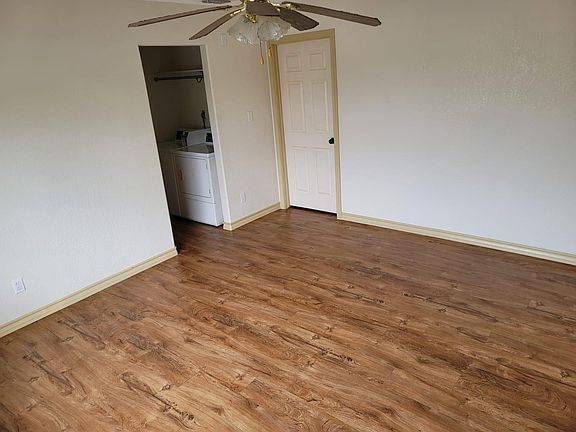 4th image of 855 Dr Hugh Emerson Rd #B
