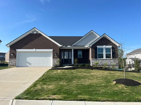 1522 Autumn Ridge Dr, Hebron, KY 41048