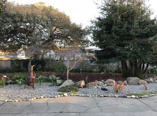 659 Grove St, Half Moon Bay, CA 94019