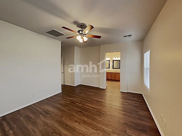 1232 W Desert Hollow Dr — Photo 11
