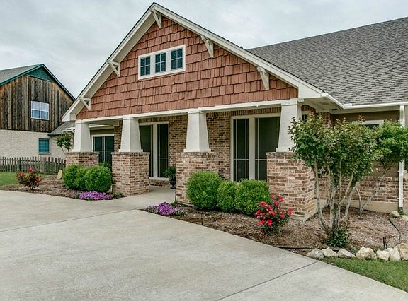2nd image of 8640 Overland Dr
