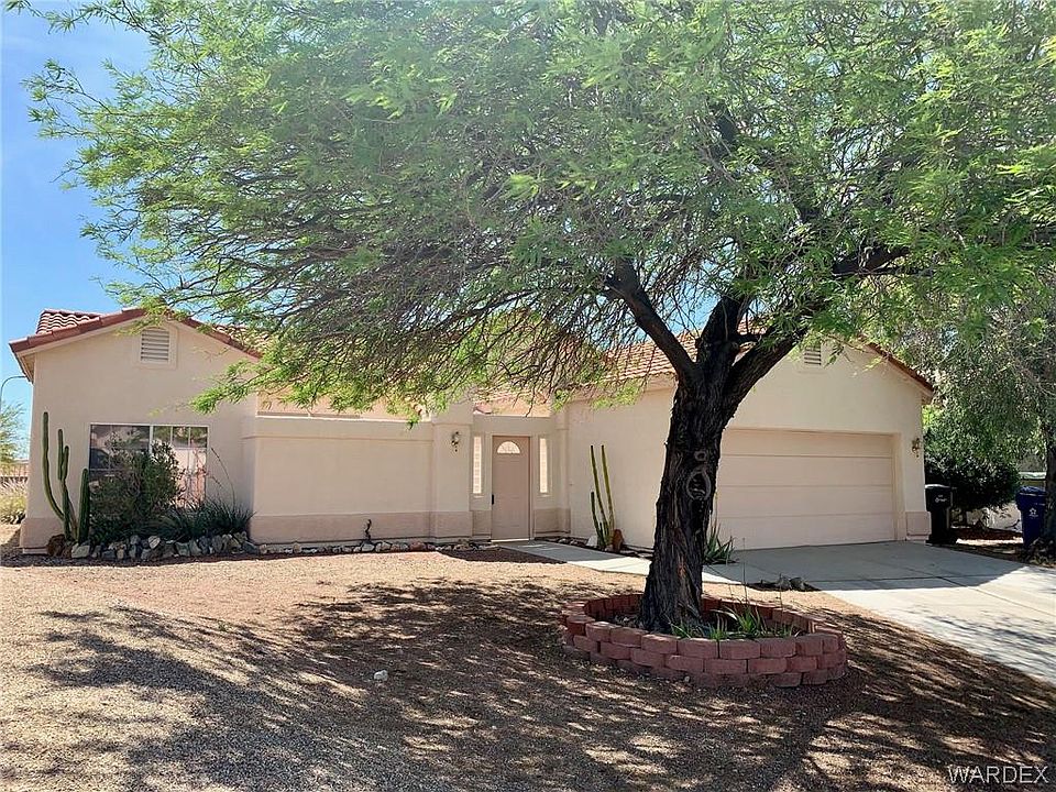 1st image of 2835 Amberwood Dr