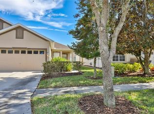 6937 Surrey Oak Dr, Apollo Beach, FL 33572