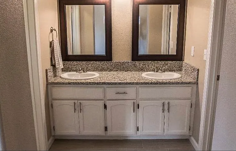 15633 Wooten Ct — Photo 22