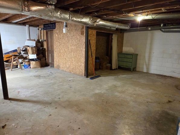 39075 Widener Valley Rd, Chilhowie, VA 24319