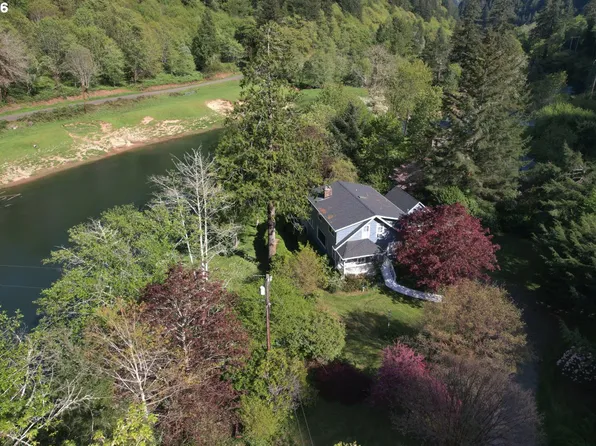 11354 Highway 36, Mapleton, OR 97453