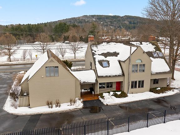 3rd image of 68 Lyme Road