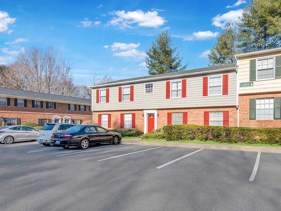 Cedar Hills Apartments and Towhomes Apartment Rentals Lenoir, NC Zillow