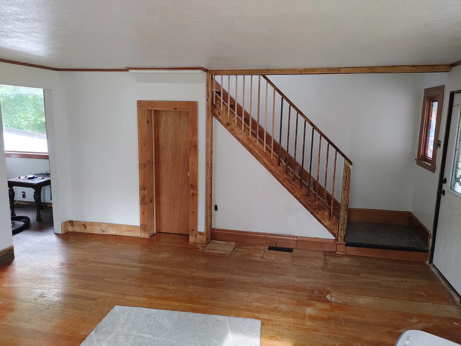 4 bed, 1.5 bath, 1600 sqft, $1,350 — Photo 2