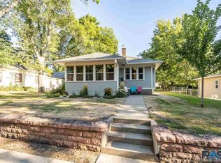 308 E 8th St, Dell Rapids, SD 57022