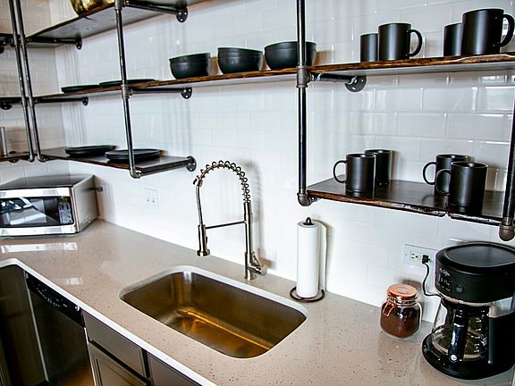4th image of 2015 Grand Ave Unit 224