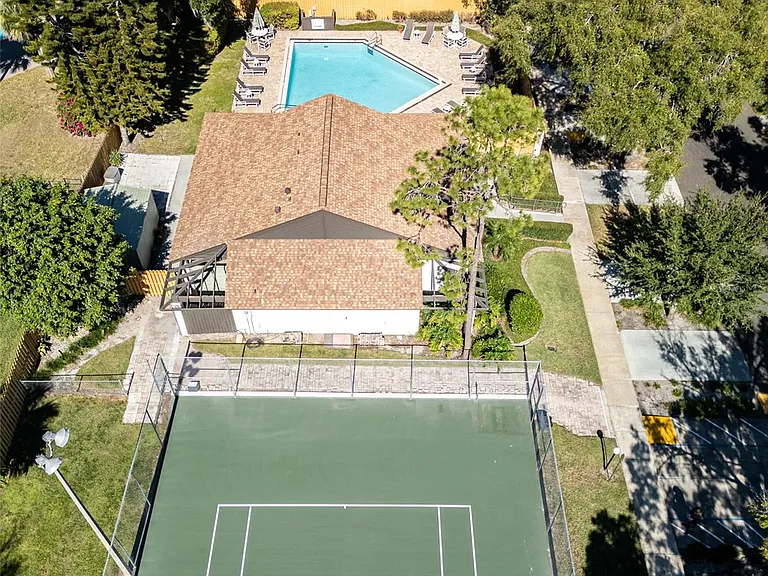 2383 Sun Valley Cir — Photo 19