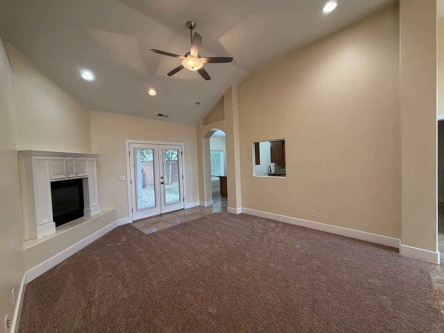 Darling Home For Rent In Washington! — Photo 3