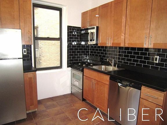 2nd image of 15 Sheridan Sq APT 4E