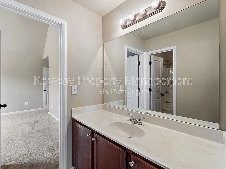 6017 Reynolds Cir — Photo 27