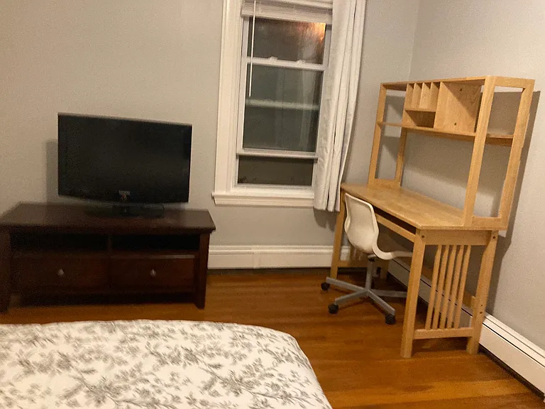 443 Newport Ave #2 — Photo 8