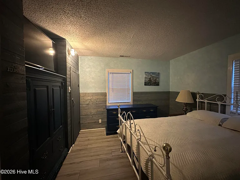 302 N Shores Rd — Photo 19