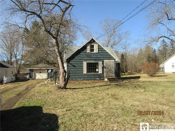 2856 Gerry Ellington Rd, Gerry, NY 14740