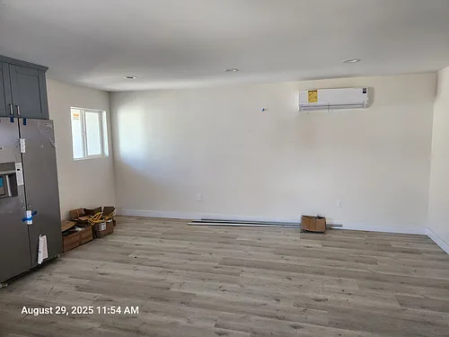 3677 Marlborough Ave Photo 1