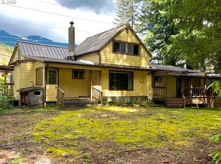 21103 E Briarwood Rd, Rhododendron, OR 97049