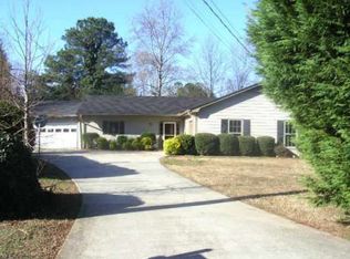 1951 Darrel Ln, Lawrenceville, GA 30046