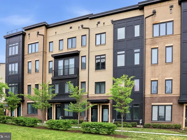 23553 Bingley Manor Ter, Ashburn, VA 20148
