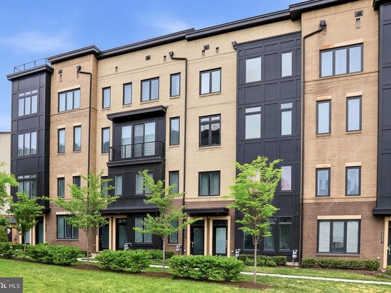 23553 Bingley Manor Ter, Ashburn, VA 20148