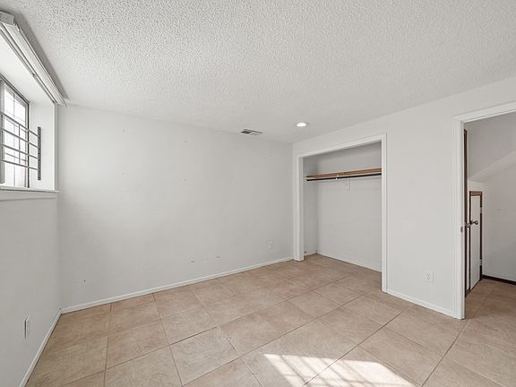 3rd image of 7805 N Oregon Ave #7805