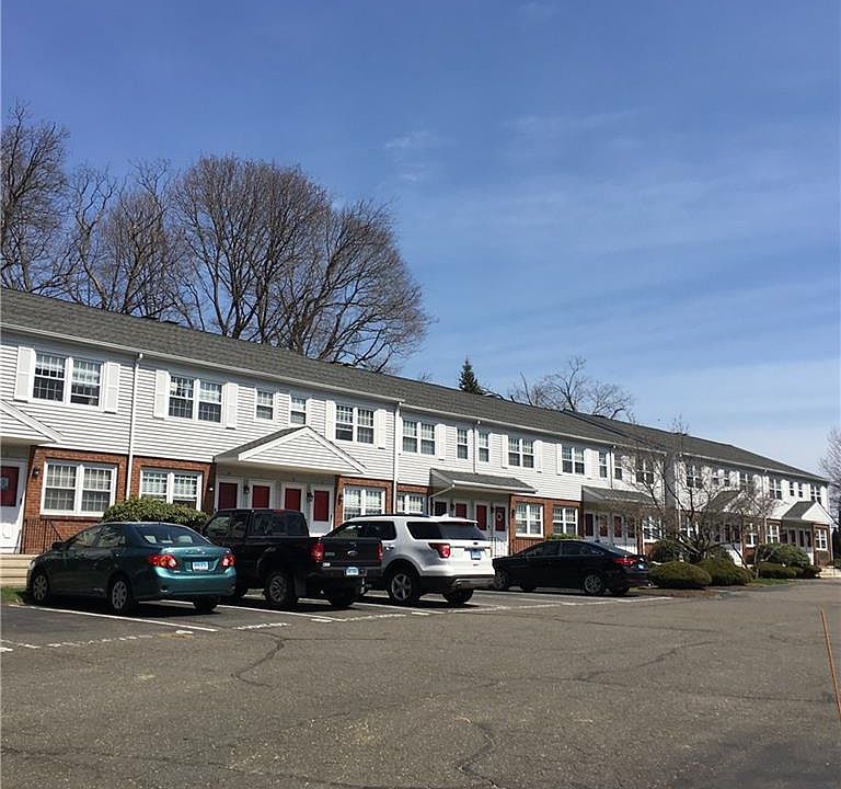 2nd image of 310 Booth St APT M