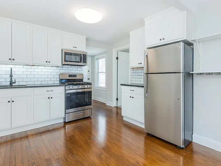 54 Avenue C #2 — Photo 4
