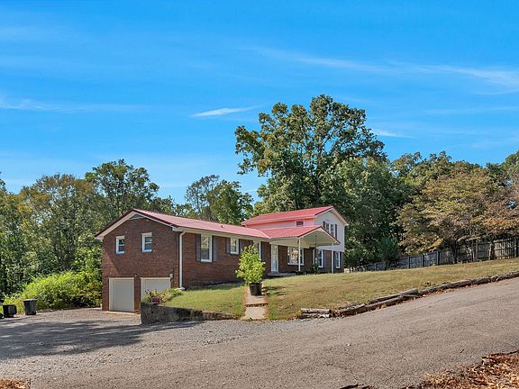 3rd image of 1008 Allen Rd