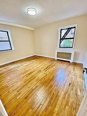 1st image of 2510 31st Ave