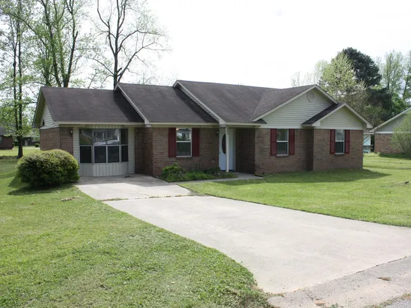 209 Clermont St, Nashville, AR 71852