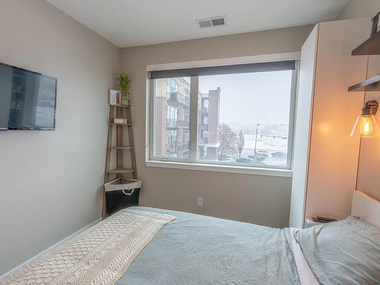 2729 W 28th Ave #214 — Photo 8