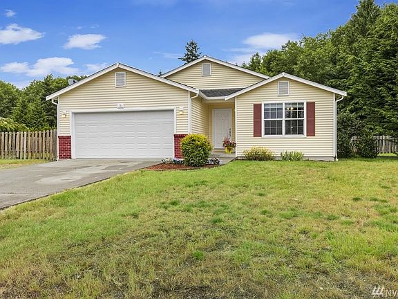 Welcome to Garten Estates, just 1.5 miles past the Hood Canal Bridge, and just minutes to Kingston, Poulsbo, Port Townsend, and all they have to offer. Picture yourself in this adorable 1463sf home, on .33 acre sunny, level lot!