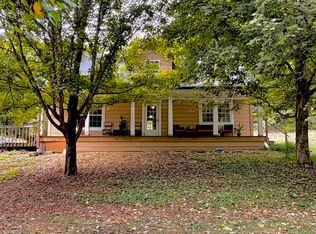 726 Mona Cherry Rd, Scottsville, KY 42164
