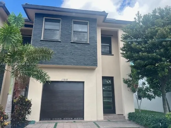 15818 NW 91 St #15818, Miami Lakes, FL 33018