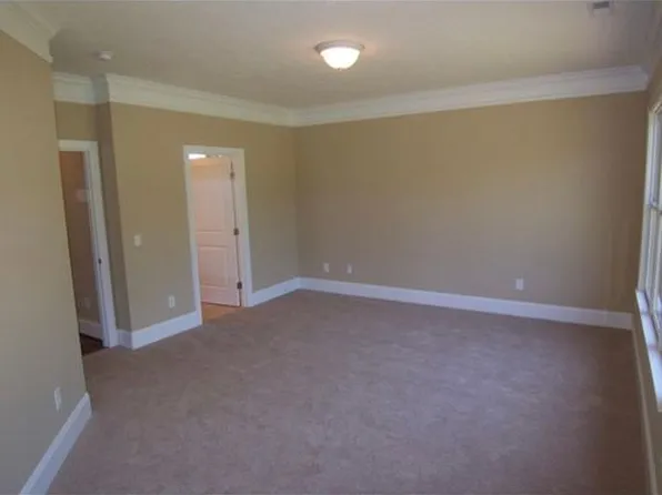 3797 Fairway View Dr, Riner, VA 24149