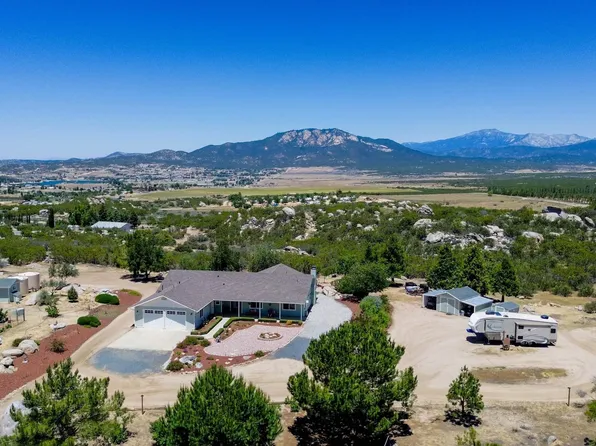 43700 Sunshine Cir, Aguanga, CA 92536