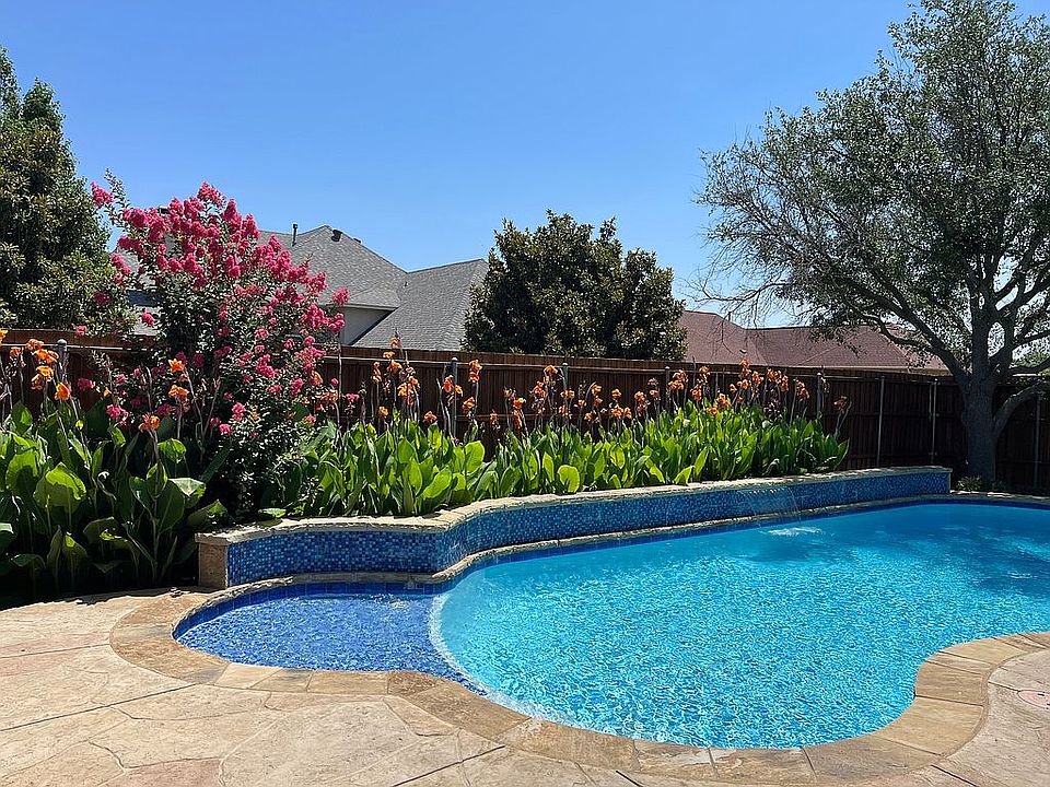 1st image of 1708 San Jacinto Dr