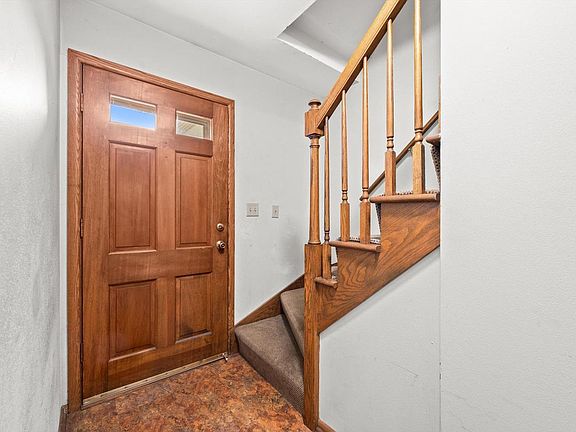 4th image of 3215 S Indiana AVENUE #3217