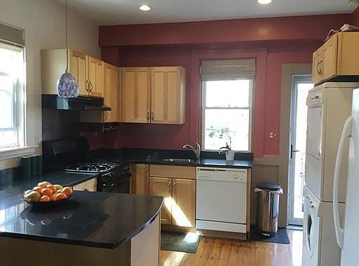2nd image of 62 Chestnut St #1