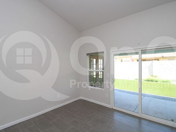 4th image of 4126 E Night Hawk Dr