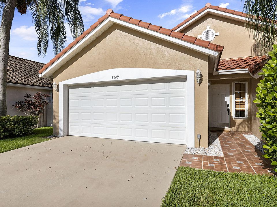 1st image of 2649 Fairway Cove Court