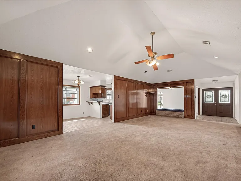12835 Woodlite Ln — Photo 11