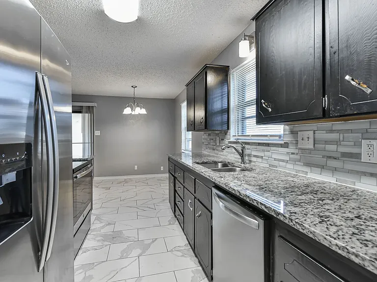 1307 Linda Spur — Photo 11