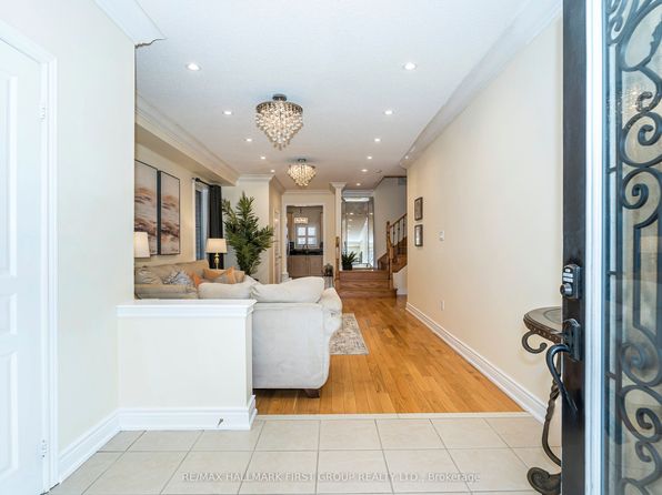 75 Muscat Cres, Ajax, ON L1Z 0B8