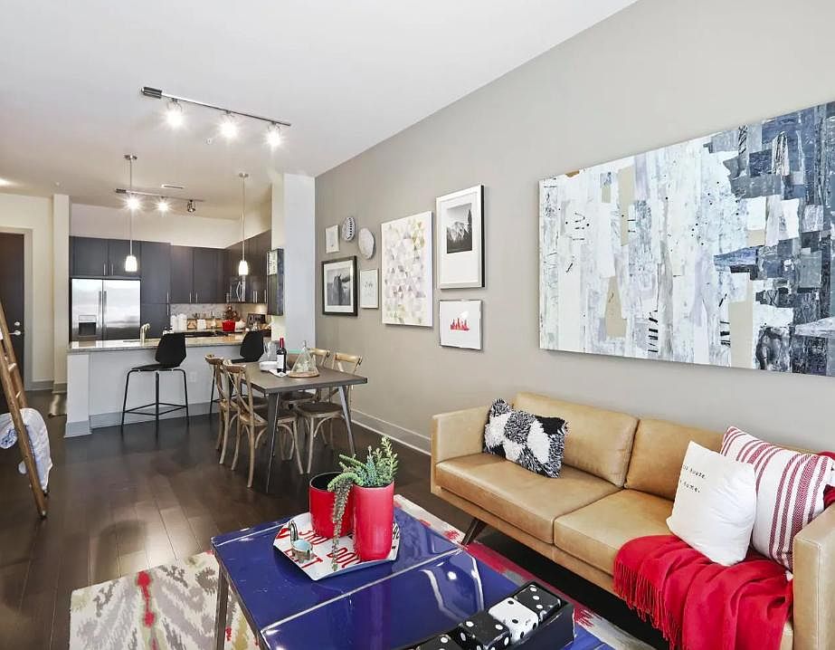 1st image of 300 E Speer Blvd #8